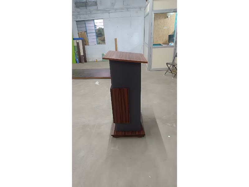 Compact Wooden Wardrobe Unit With Double Door Storage