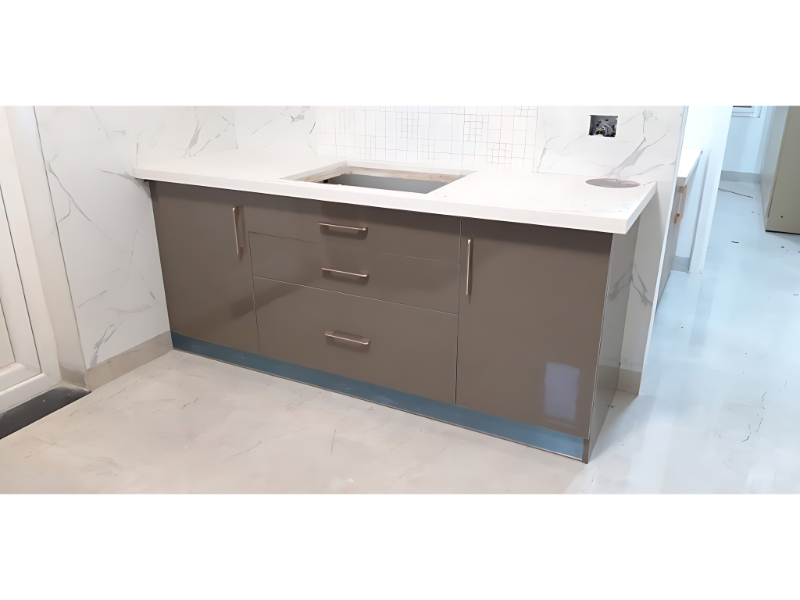 Modular Kitchen Base Cabinet With Quartz Countertop And Soft Close Drawers
