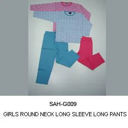MjEx/mediabank/images/products/Girls Round Neck Long Sleeve & Pant_1719377729_211.webp