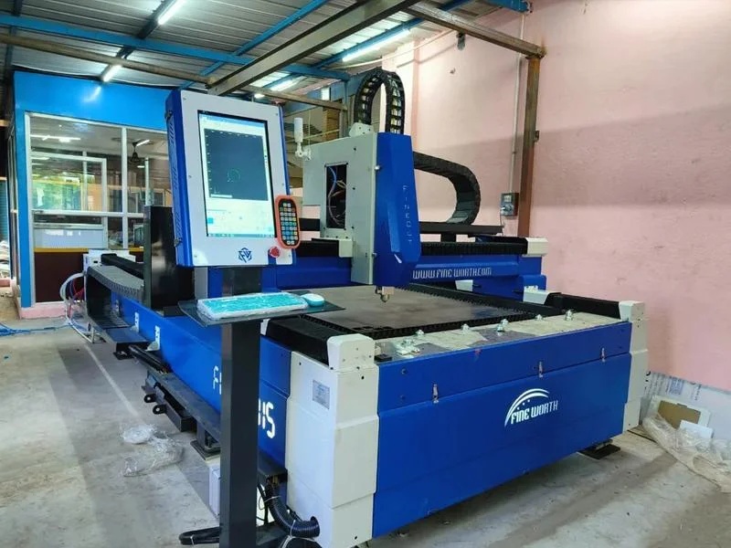 Laser Cutting Machine 