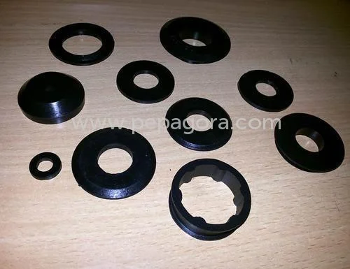 MjU1NzA=/mediabank/images/products/RubberWasher468122875_25570.webp