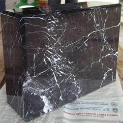 MzE0OQ==/mediabank/images/products/polished-marble-block-250x250.webp