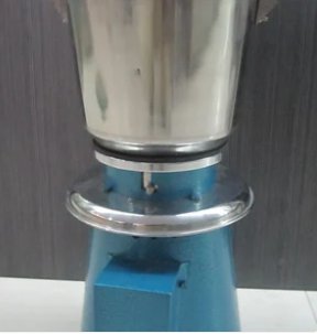 Commercial mixer for food preparation