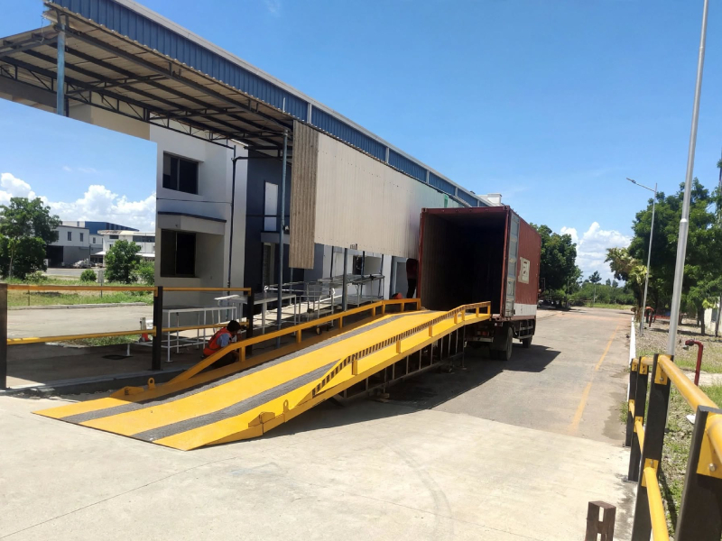 10 Ton Loading Ramp 2.jpg