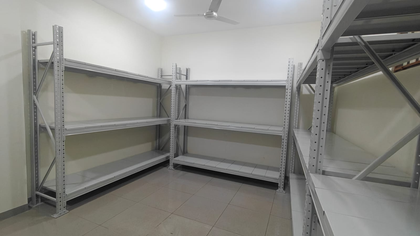 SHELVING RACK 4.jpeg