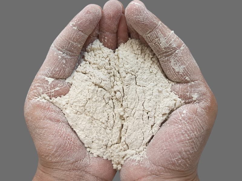 Horse mineral mixture with probiotic yeast 2.jpg