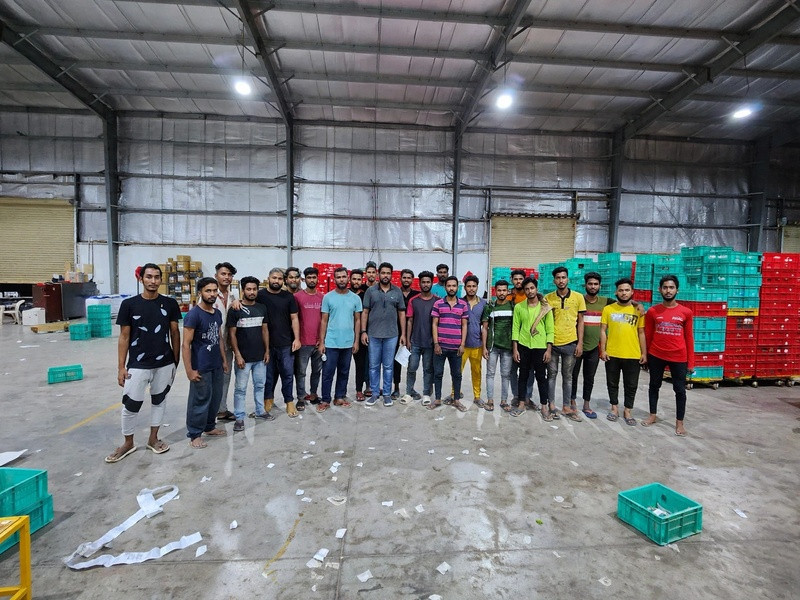 packating manpower services 1.jpg