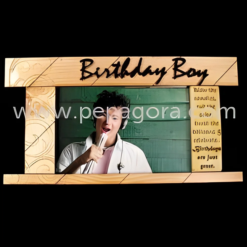 resizeImages/MTM4ODc=/mediabank/images/products/WoodenPhotoFrameForBirthdayBoy766721432_13887.webp