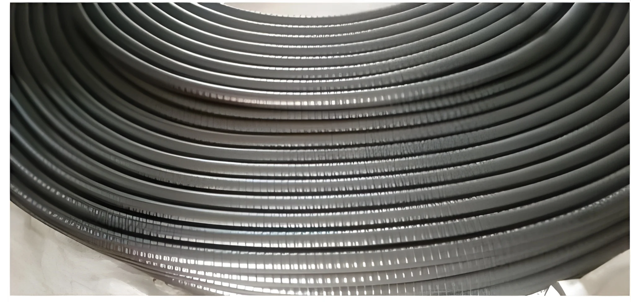 resizeImages/MTU0MTM4/mediabank/images/products/FlexibleMetalConduitwithVinylCoveringGIInterlockedforIndustrialandDomesticElectricalWiring795721878_154138.webp