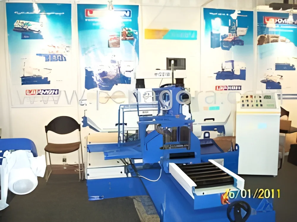 resizeImages/MTU4OTE=/mediabank/images/products/PivotMetalCuttingBandsawMachine839388205_15891.webp
