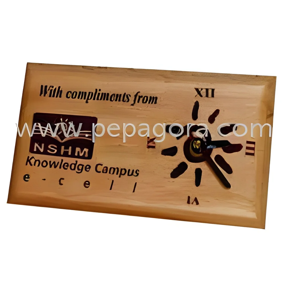 resizeImages/MTY5Njc=/mediabank/images/products/WoodenClock504242566_16967.webp