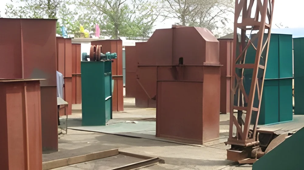 resizeImages/MTczMA==/mediabank/images/products/cement-processing-equipments-fabricators-in-chennai-250x250.webp