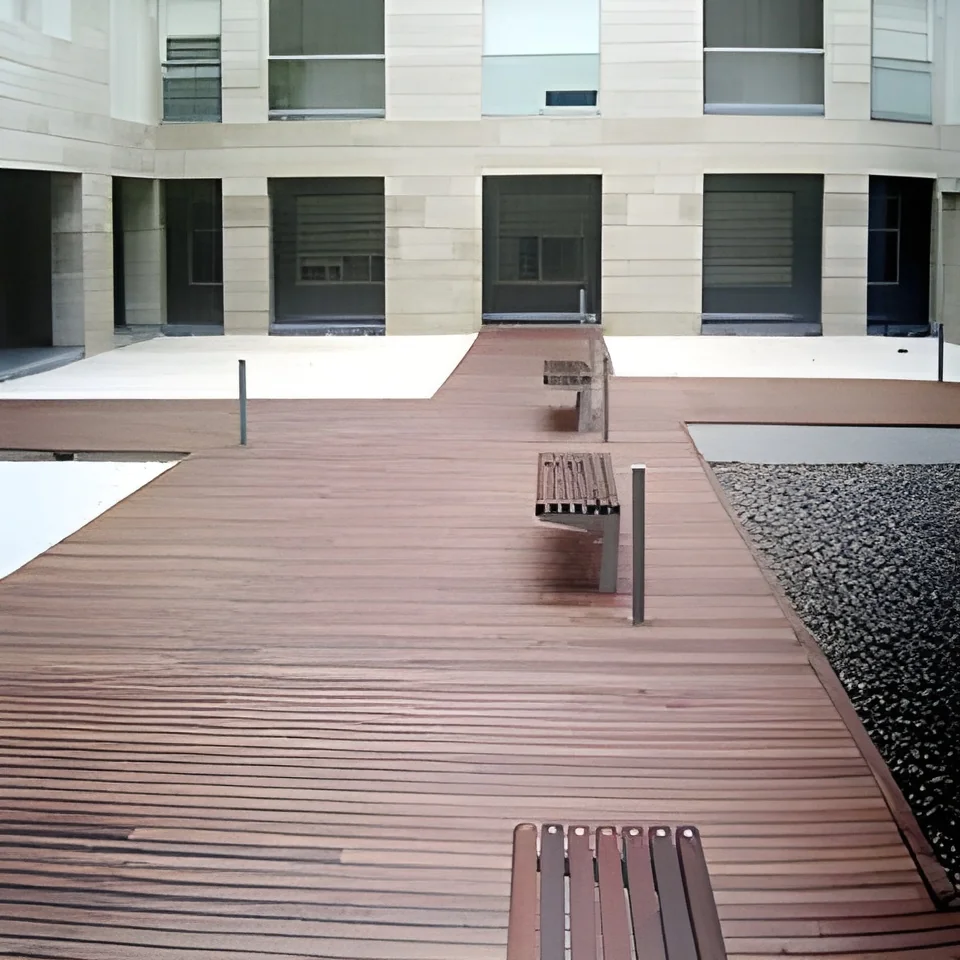 resizeImages/MTg0MQ==/mediabank/images/products/deck-flooring-250x250.webp