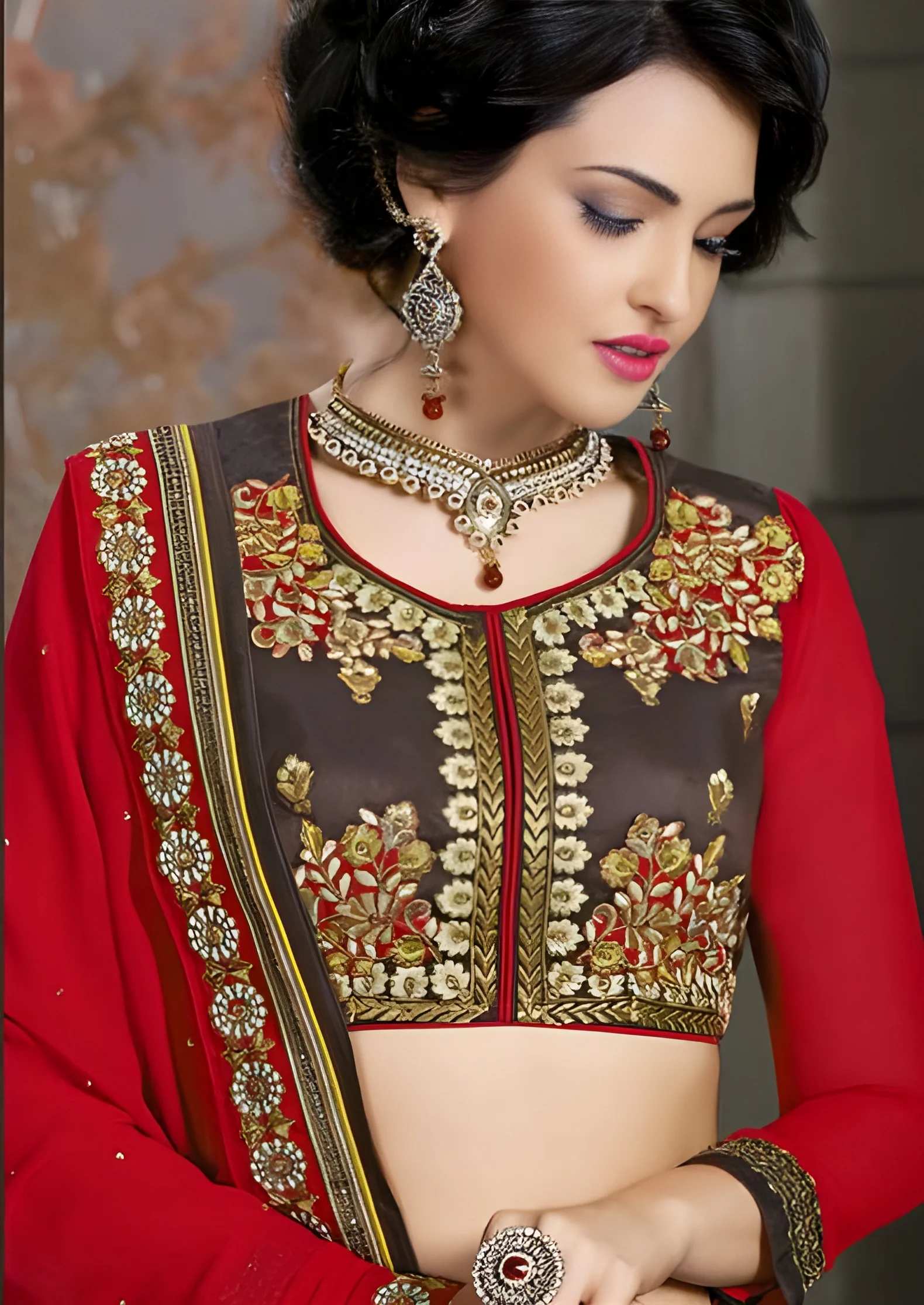 resizeImages/MTkwODA=/mediabank/images/products/DreamsFinePartyWearDesignerSarees831033685_19080.webp