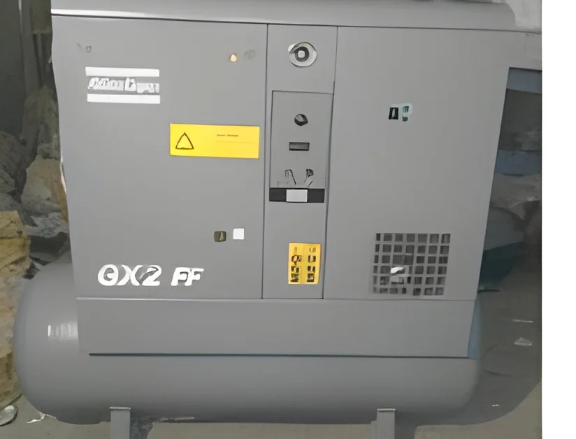 resizeImages/MjA2NzA2/mediabank/images/products/IndustrialAirCompressors1440163789_206706.webp