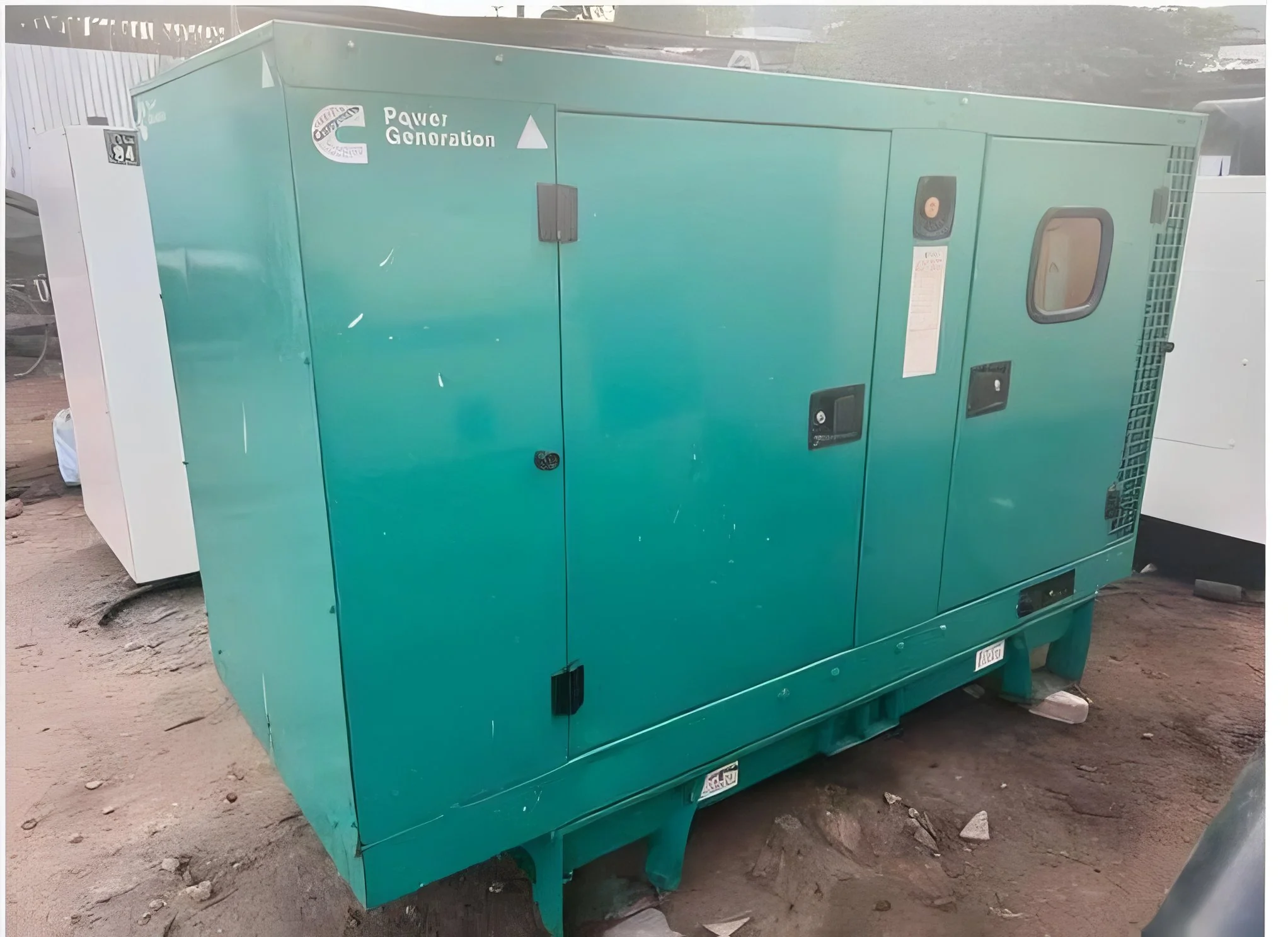 resizeImages/MjA4NzUw/mediabank/images/products/40kVACumminsDieselGenerator1099999091_208750.webp