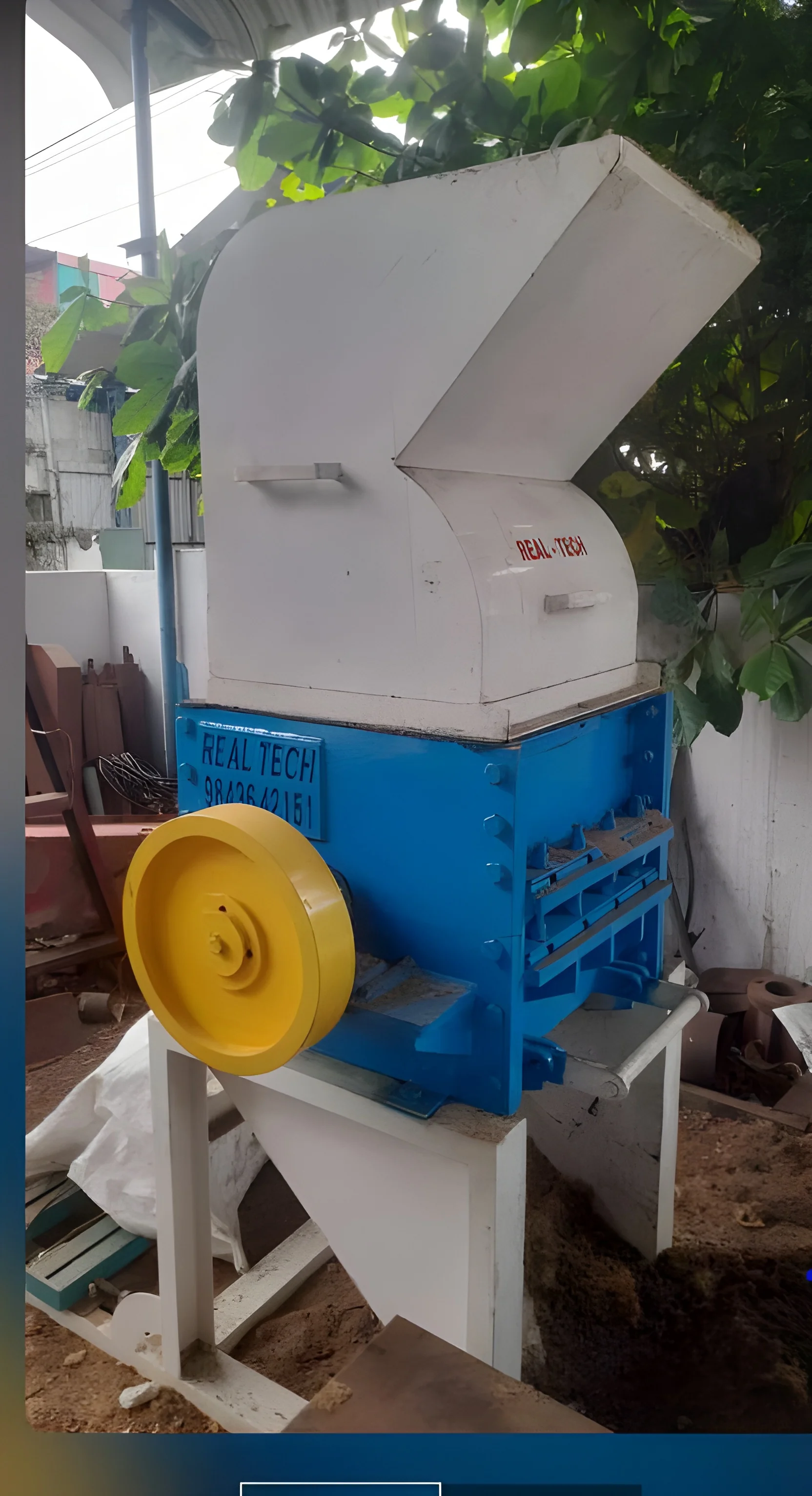 resizeImages/MjA5MjAy/mediabank/images/products/CoconutHuskShredderMachineTenderCoconut1987713786_209202.webp