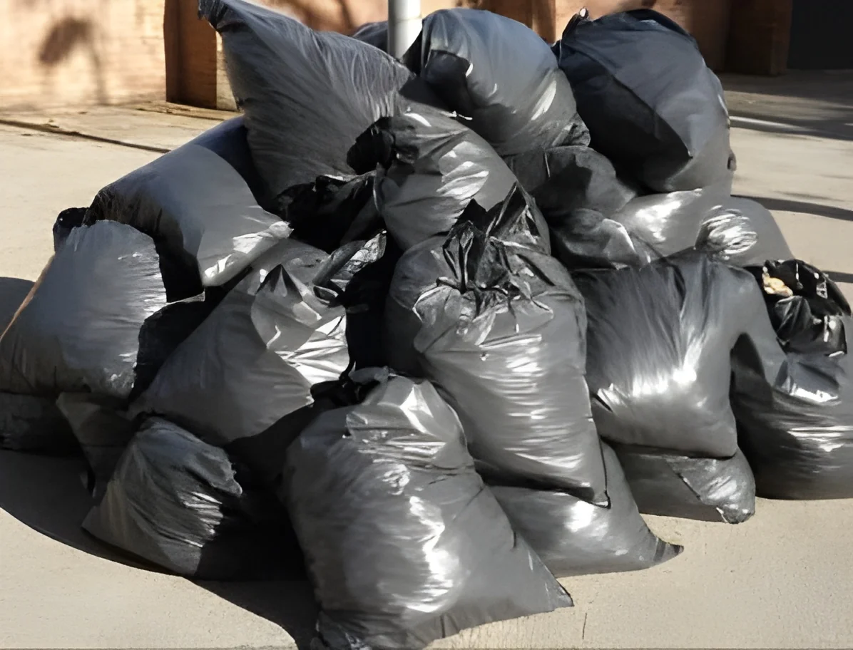 resizeImages/MjA5NTE4/mediabank/images/products/GarbageDisposablePlasticBag50kgCapacityforMulti-Use260219254_209518.webp