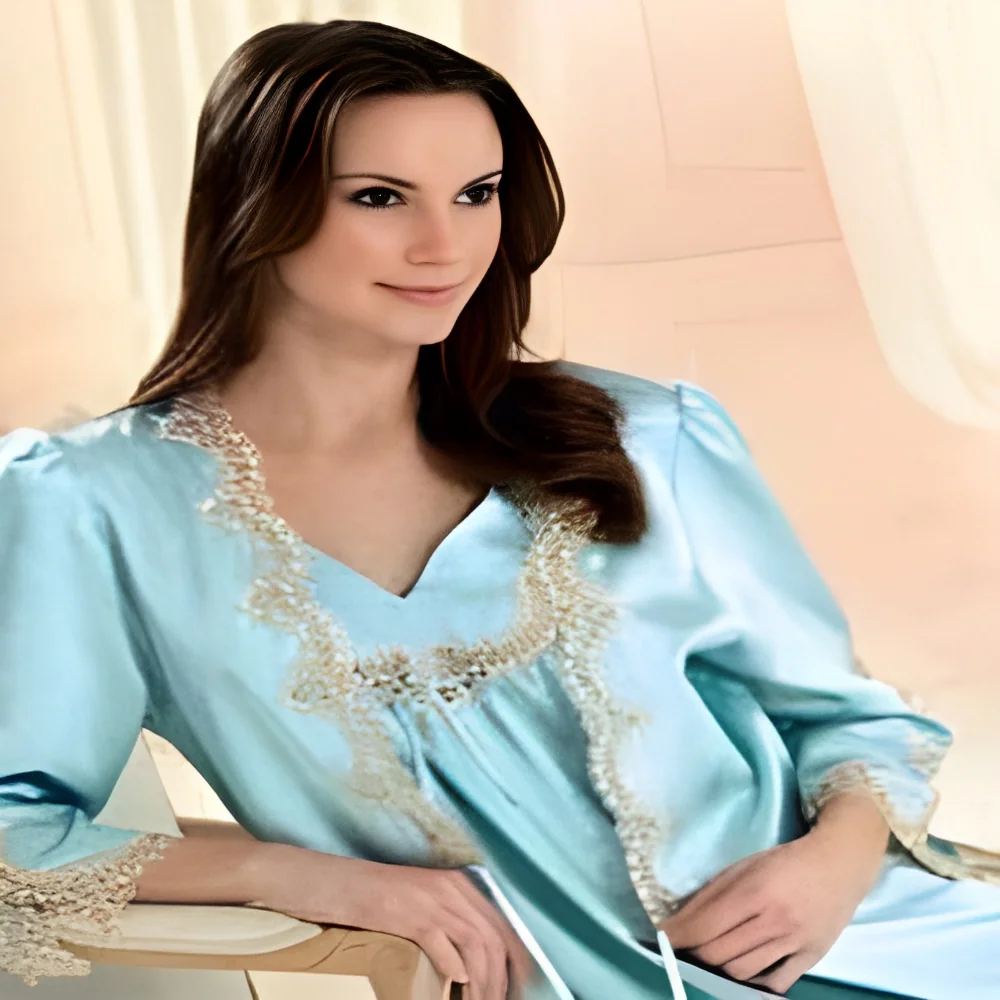 resizeImages/MjA=/mediabank/images/products/ladies-night-wear.webp
