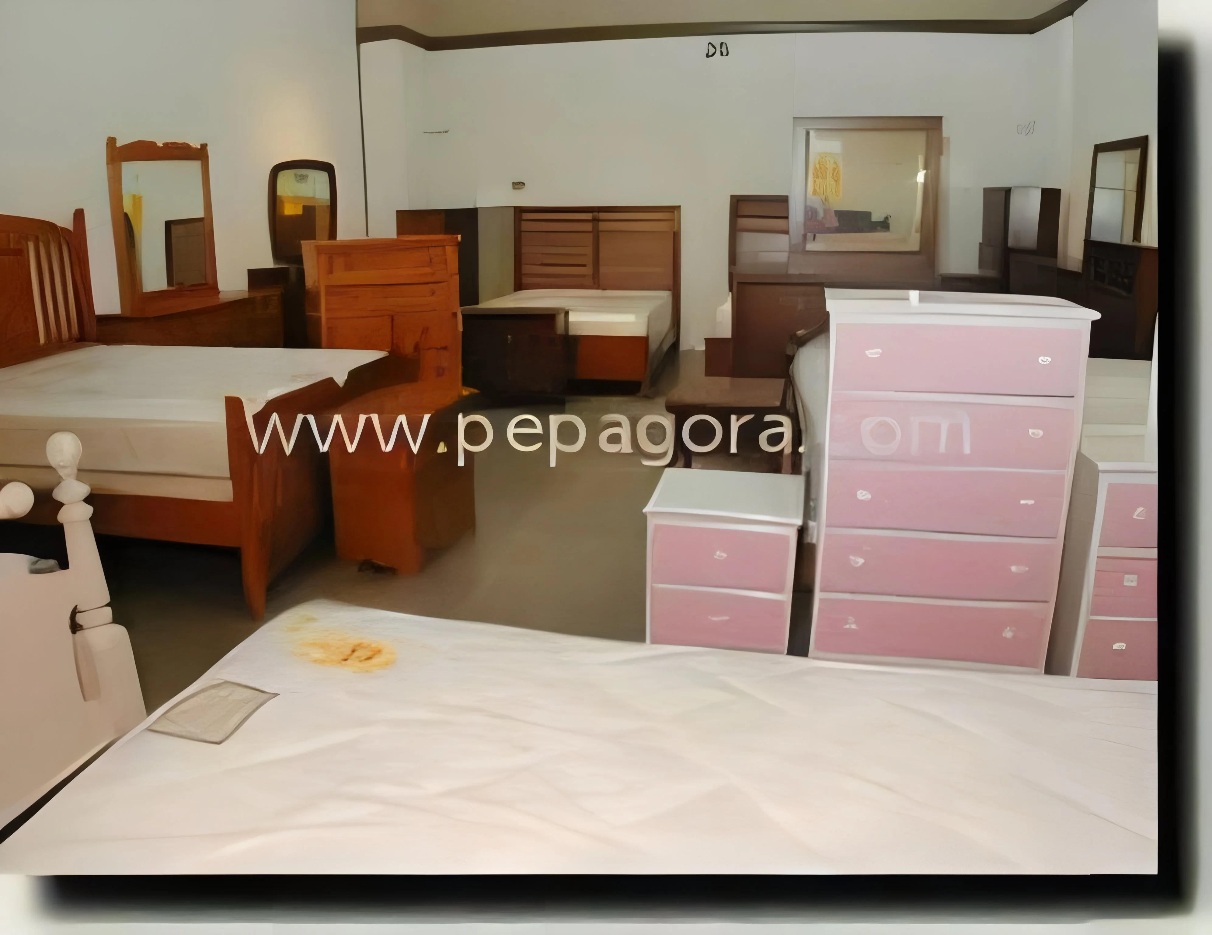resizeImages/MjQ1OTc=/mediabank/images/products/WoodenFurniture897614022_24597.webp