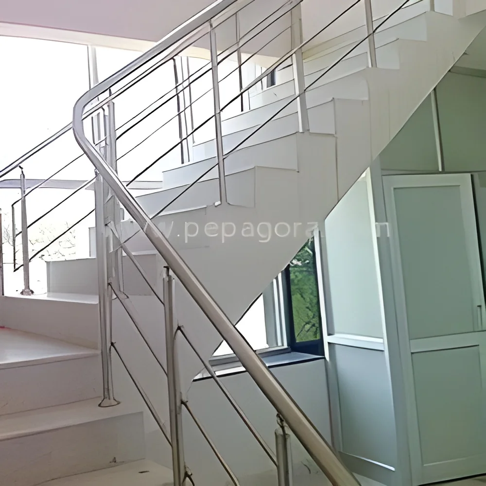 resizeImages/MjQ5MzQ=/mediabank/images/products/SteelGrillsFabricationService2029950917_24934.webp