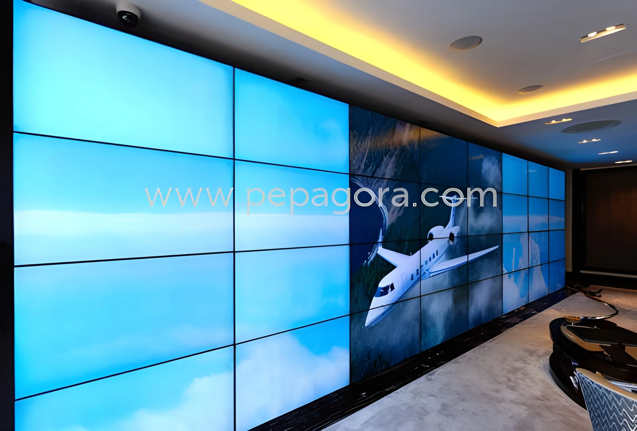 resizeImages/MjY1NjA=/mediabank/images/products/VideoWallDataWall88419703_26560.webp
