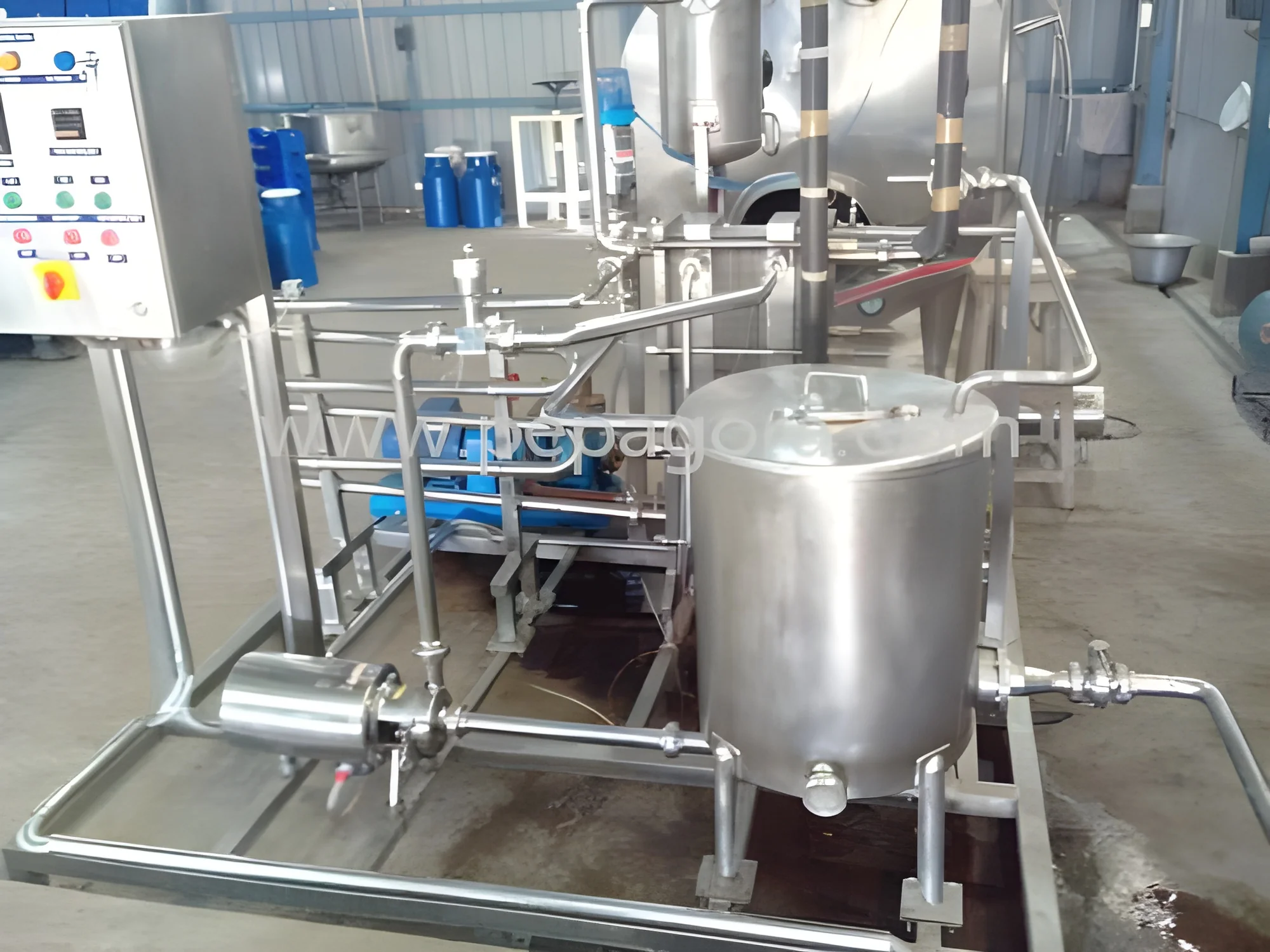 resizeImages/MjYwOTM=/mediabank/images/products/DairyProcessingPlant886680019_26093.webp