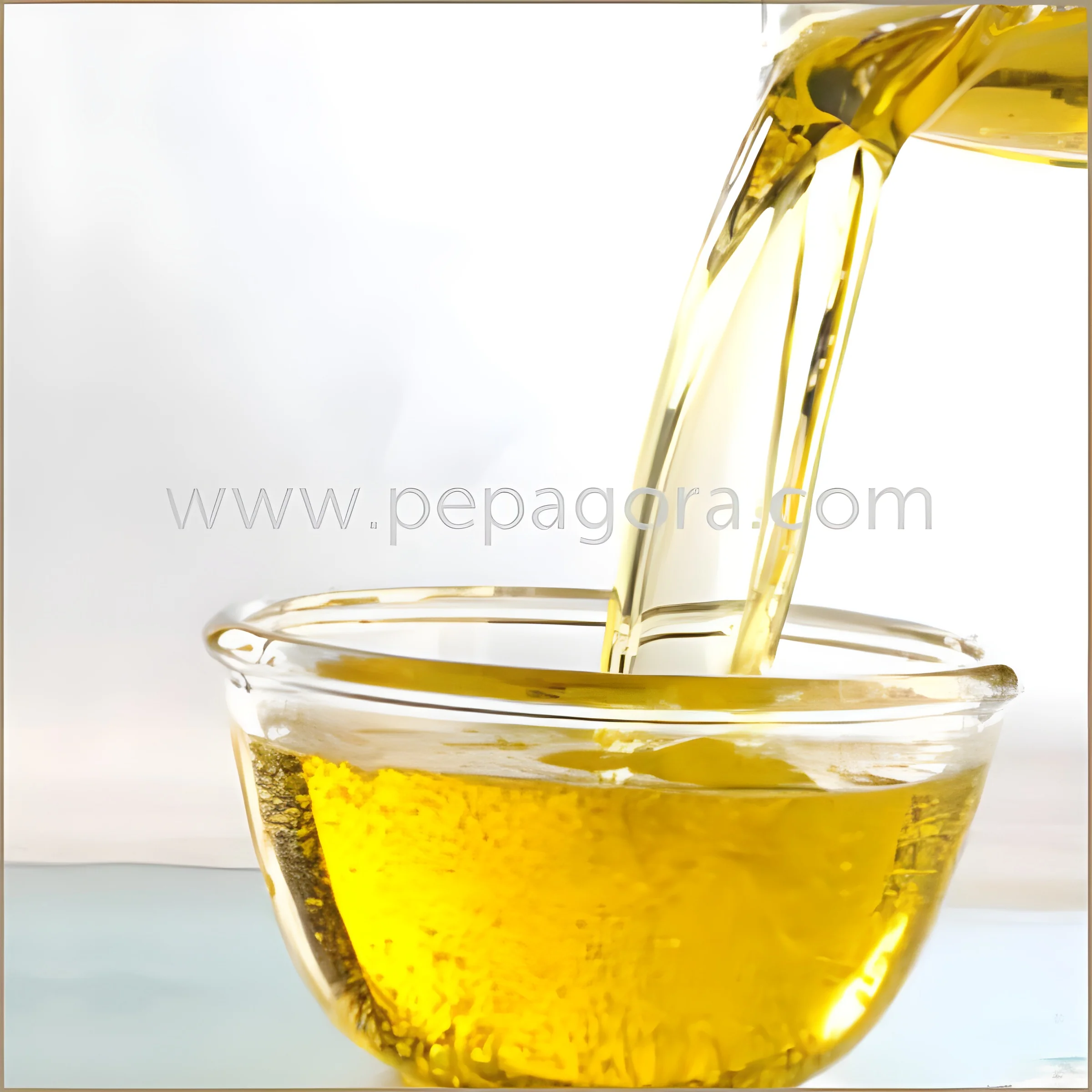resizeImages/MjYzNjI=/mediabank/images/products/GingellyOil126662635_26362.webp