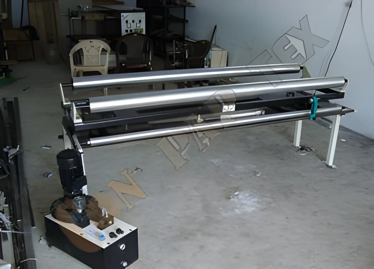 resizeImages/Mjc2MzI=/mediabank/images/products/TRACKINGROLLERASSEMBLY703228456_27632.webp
