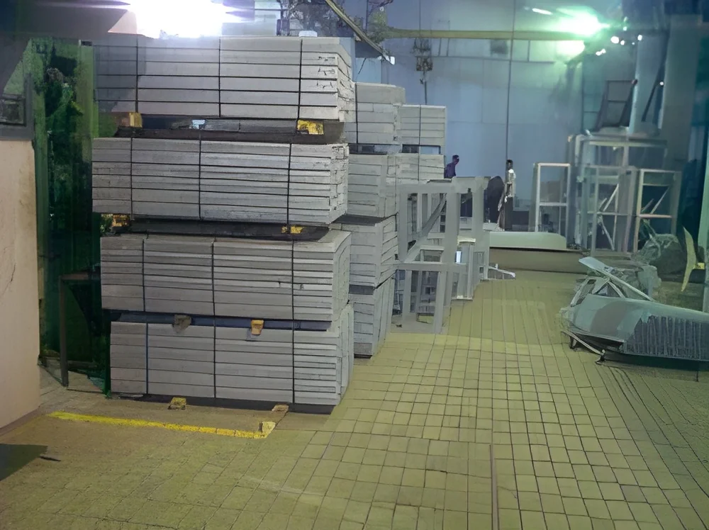 resizeImages/Mjk4Nw==/mediabank/images/products/finishing-dispatch-process-250x250.webp