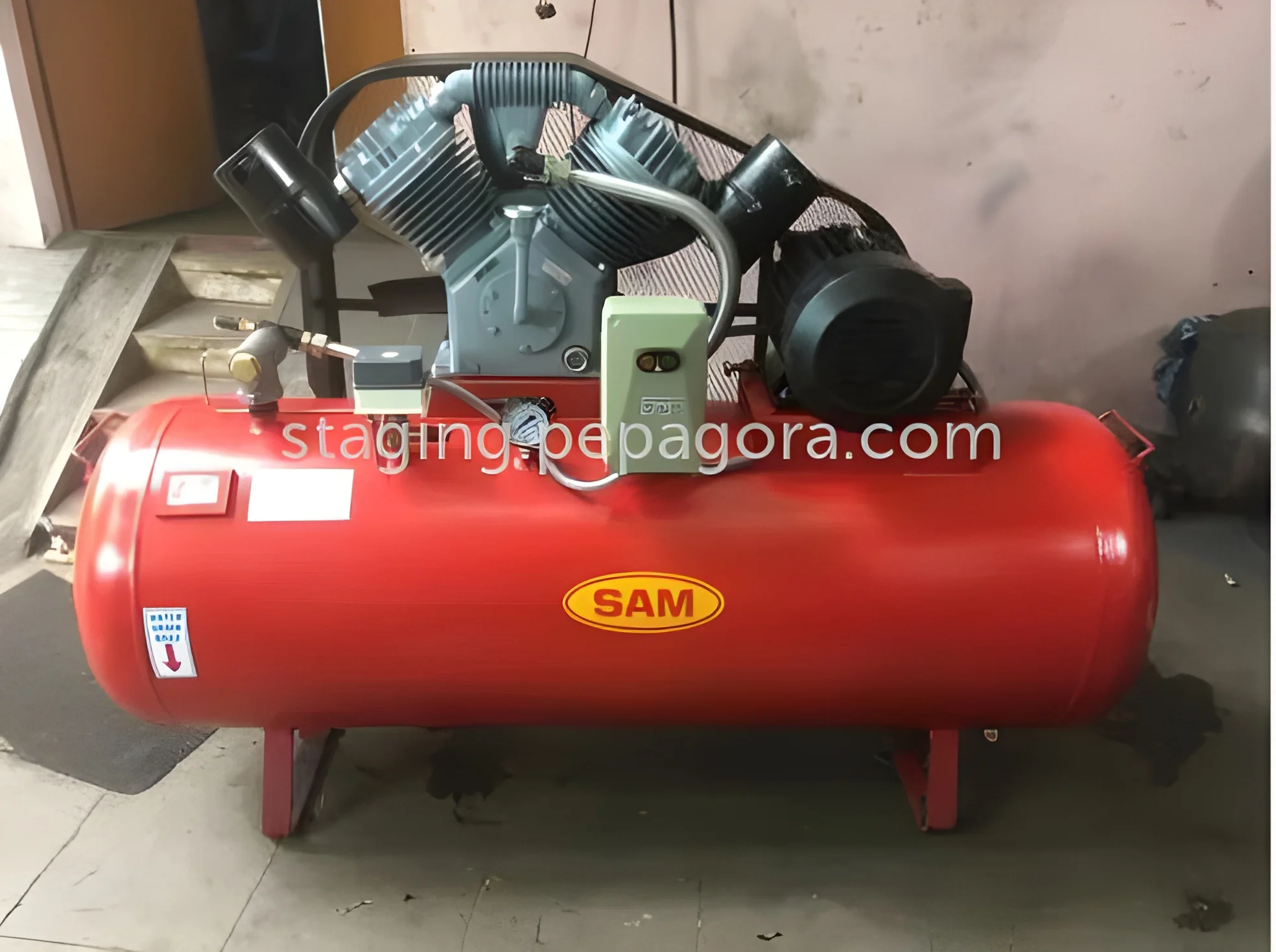 resizeImages/Mjk5/mediabank/images/products/ReciprocatingAirCompressor1804319361_299.webp
