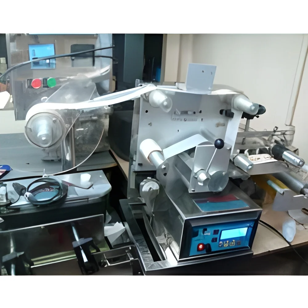 resizeImages/MzE1NA==/mediabank/images/products/table-top-sticker-labeling-machine-250x250.webp