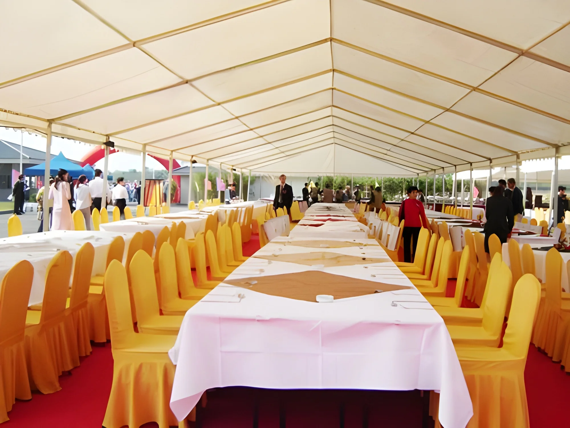 resizeImages/NDA1MA==/mediabank/images/products/OutdoorTenting635950204_4050.webp
