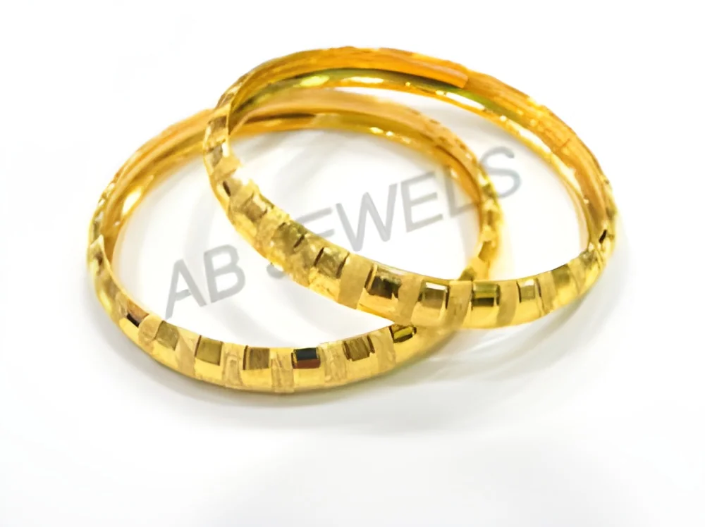 resizeImages/NDM2OA==/mediabank/images/products/gold-bangles-delhi-250x250.webp