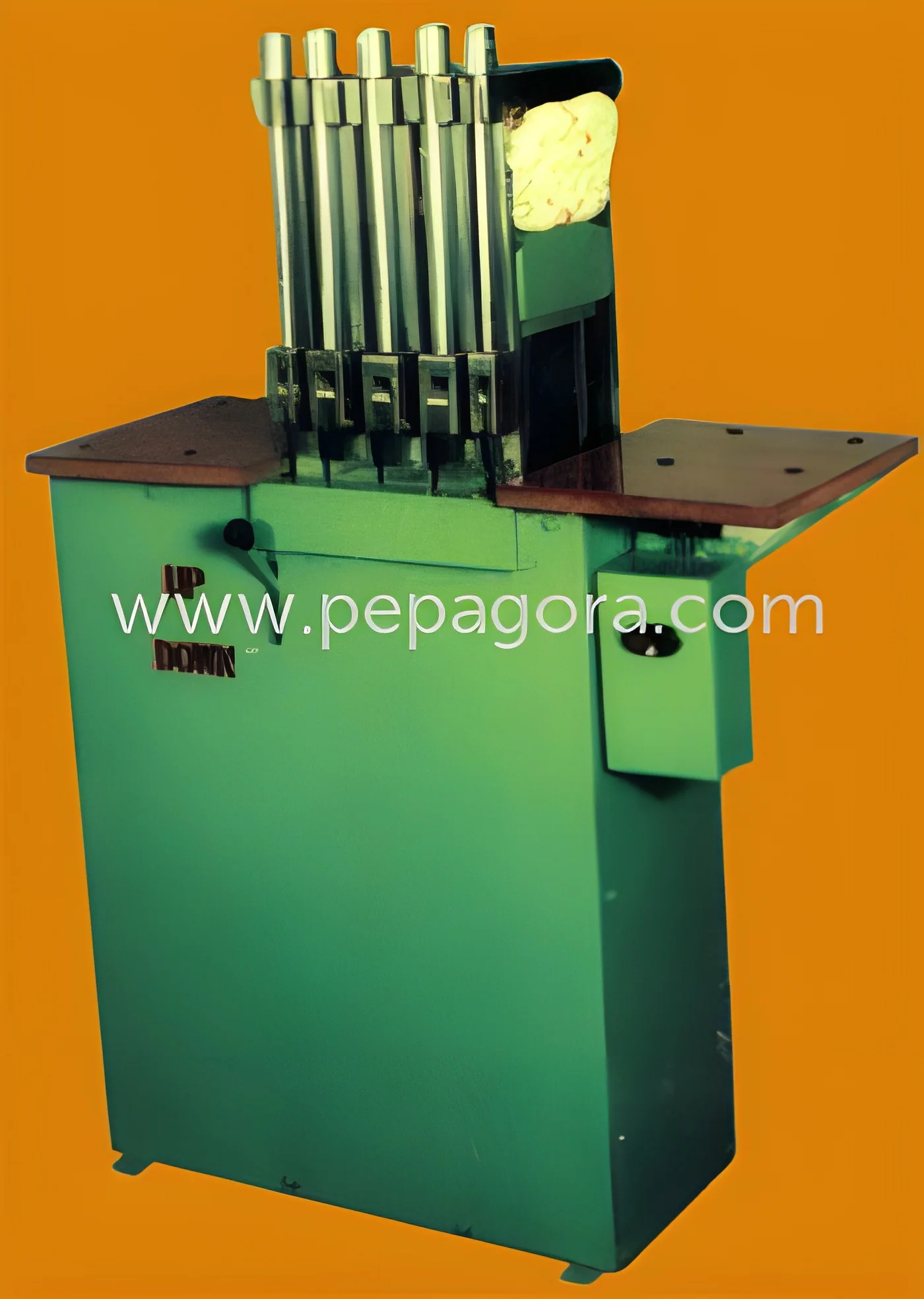 resizeImages/NDU1OQ==/mediabank/images/products/YarnBundlingMachine562539625_4559.webp