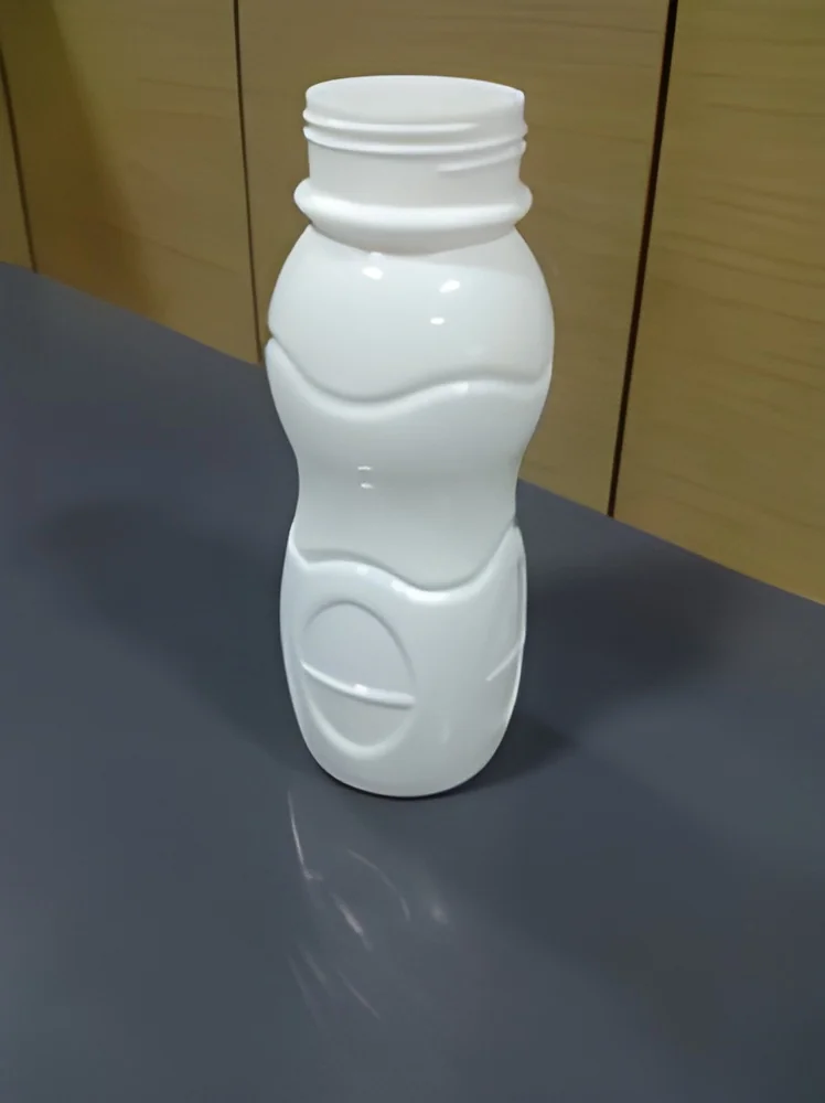 resizeImages/NDgzMA==/mediabank/images/products/MilkBottle979037798_4830.webp