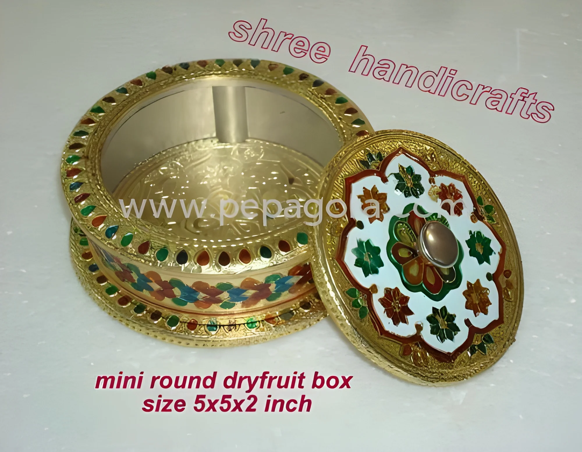resizeImages/NTAzMg==/mediabank/images/products/MiniRoundGolden1088967694_5032.webp