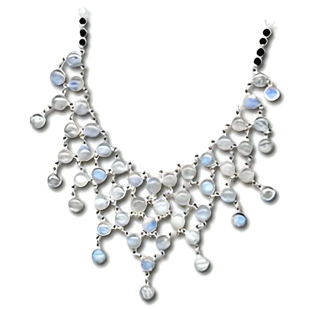 resizeImages/NTQxNg==/mediabank/images/products/SilverNecklace1035630645_5416.webp