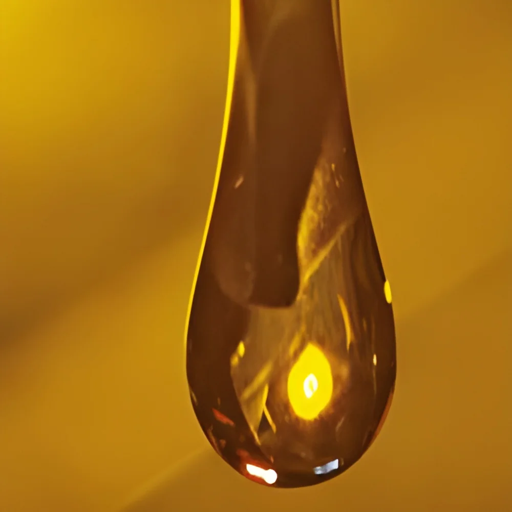resizeImages/NTk1MA==/mediabank/images/products/CMHHydraulicOil1440858381_5950.webp