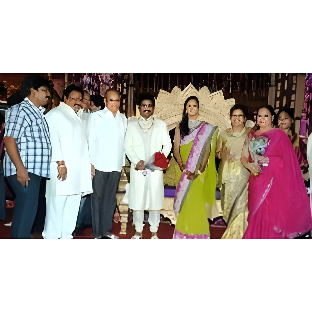 resizeImages/NjQ2MQ==/mediabank/images/products/WeddingFunction-Photography2061328917_6461.webp