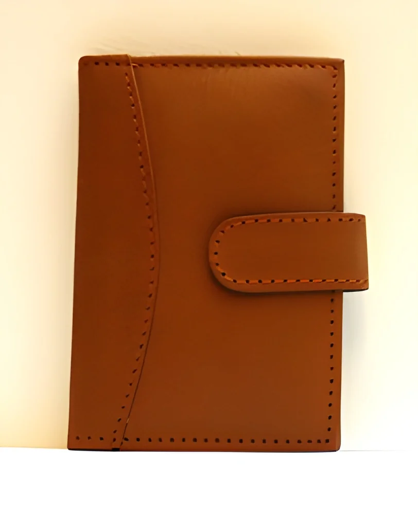 resizeImages/NjU3MA==/mediabank/images/products/coloured-card-holder-250x250.webp