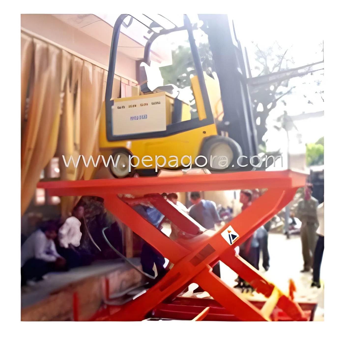 resizeImages/Njc5/mediabank/images/products/HydraulicScissorLiftTable603758691_679.webp