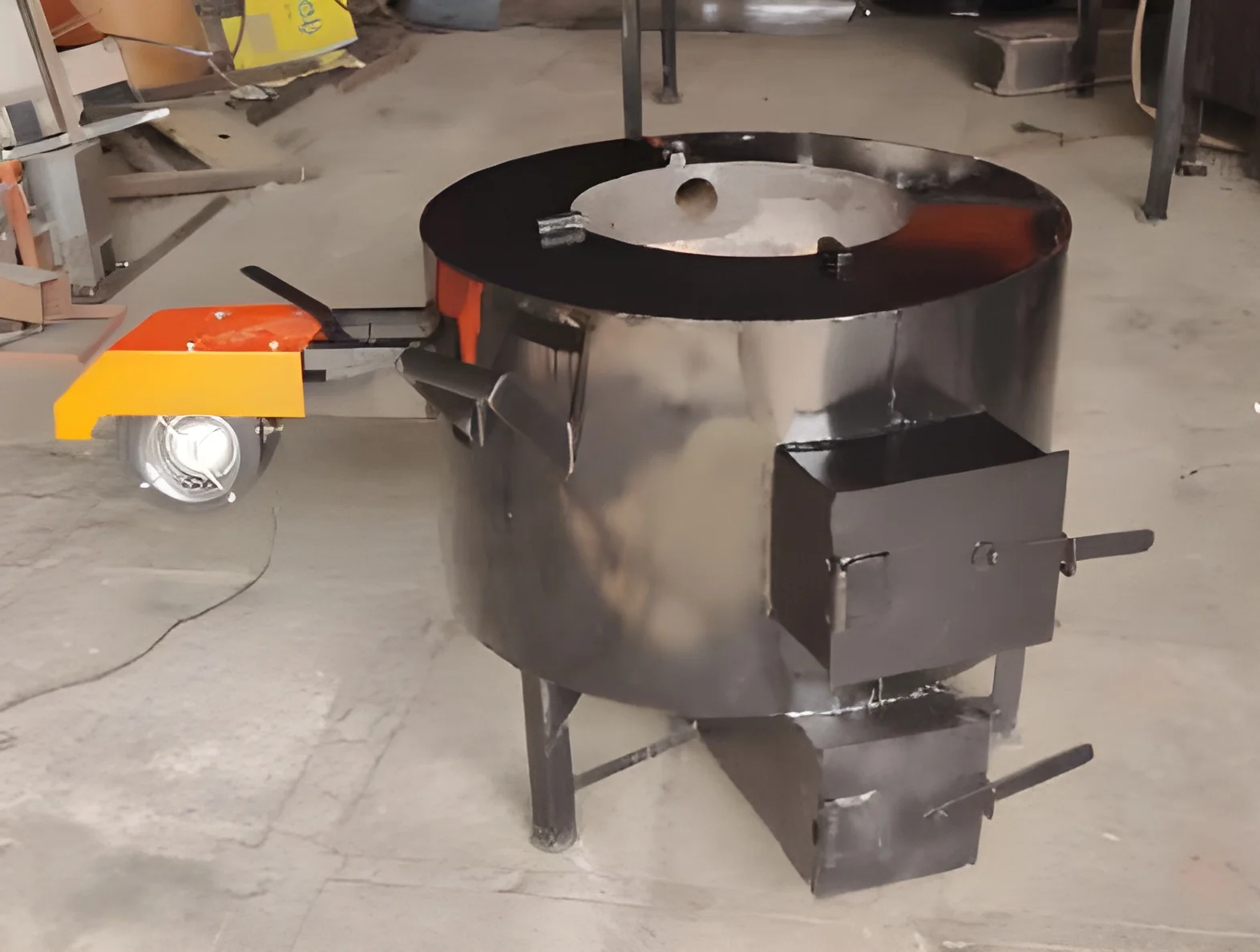 resizeImages/NzIxNQ==/mediabank/images/products/CommercialBiomassStove-JUMBO-SHAKTI36736268956_7215.webp