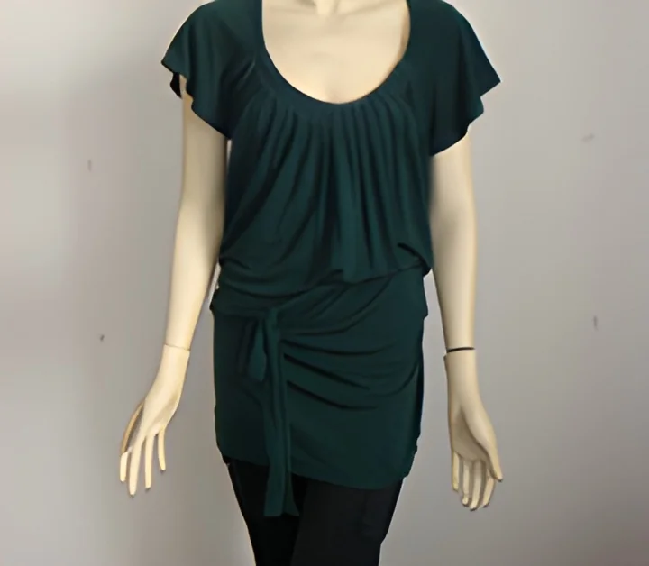 resizeImages/OTk=/mediabank/images/products/ladies_long_tshirt.webp
